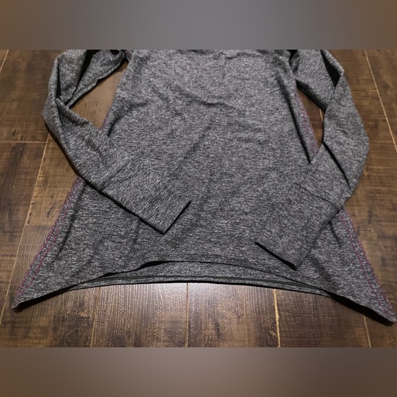 Ivivva Practice Ready Long sleeve in size 12 - Picture 3 of 6